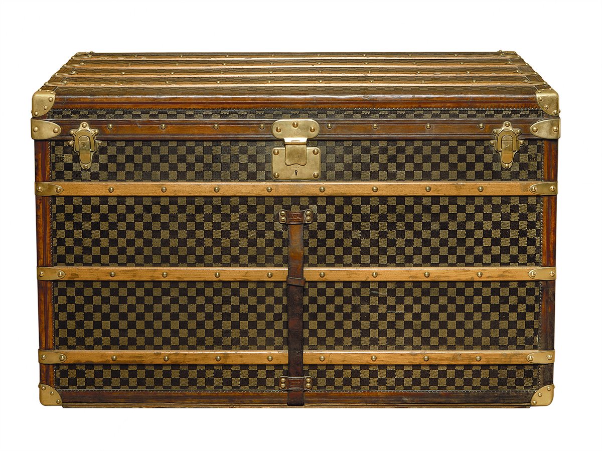 Malle Haute 110 (or high trunk) in Damier canvas, created in 1888. First Trunk with Marque L. Vuitton deposee. Got reproduced in 1996.