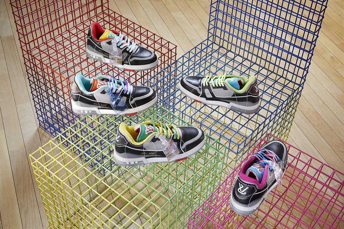 LV TRAINER UPCYCLING SS21_in its five colorways Copyright Gregoire Vieille (1)
