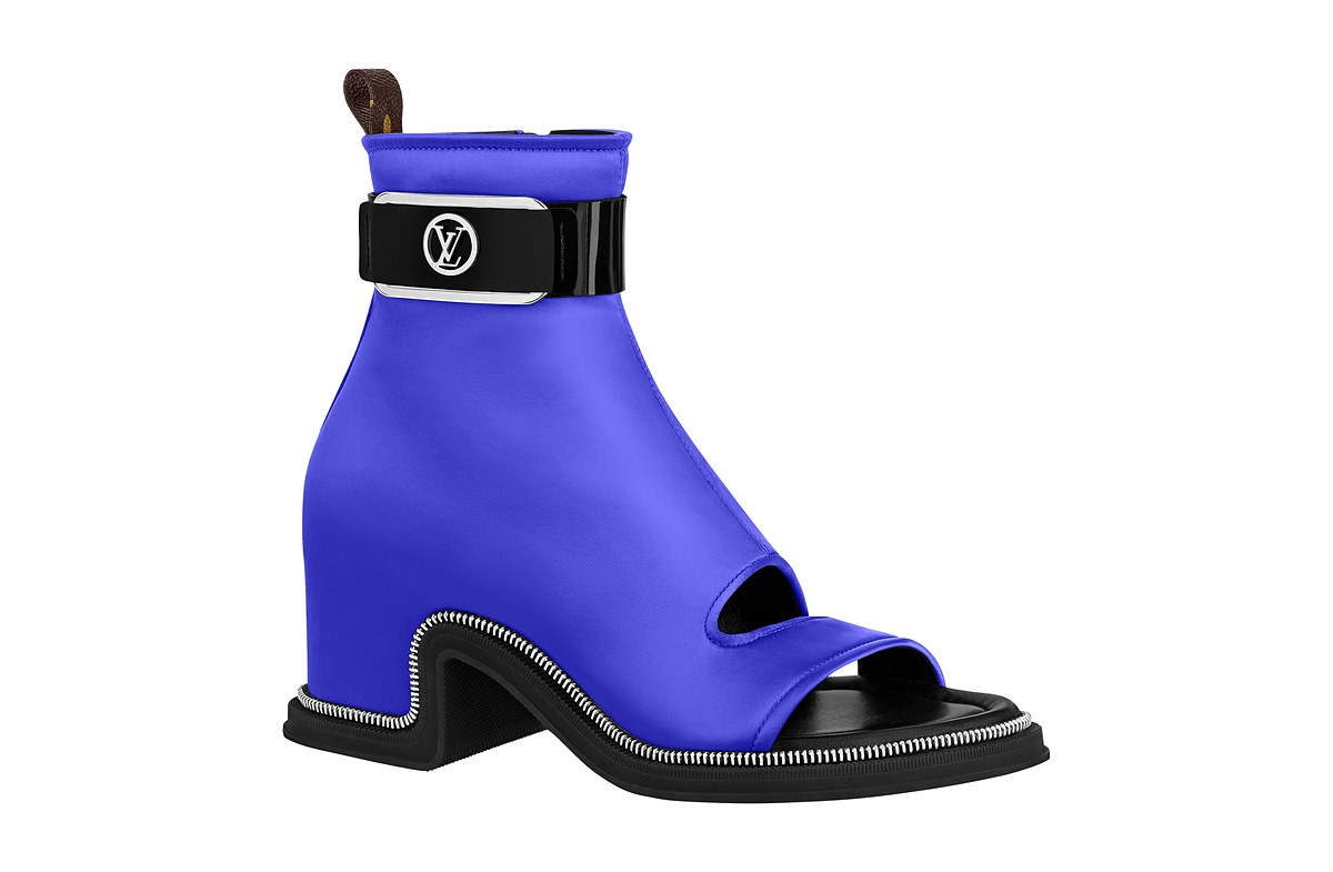 LV_LV MOONLIGHT_Ankle boots in satin with a strap in patent calf leather