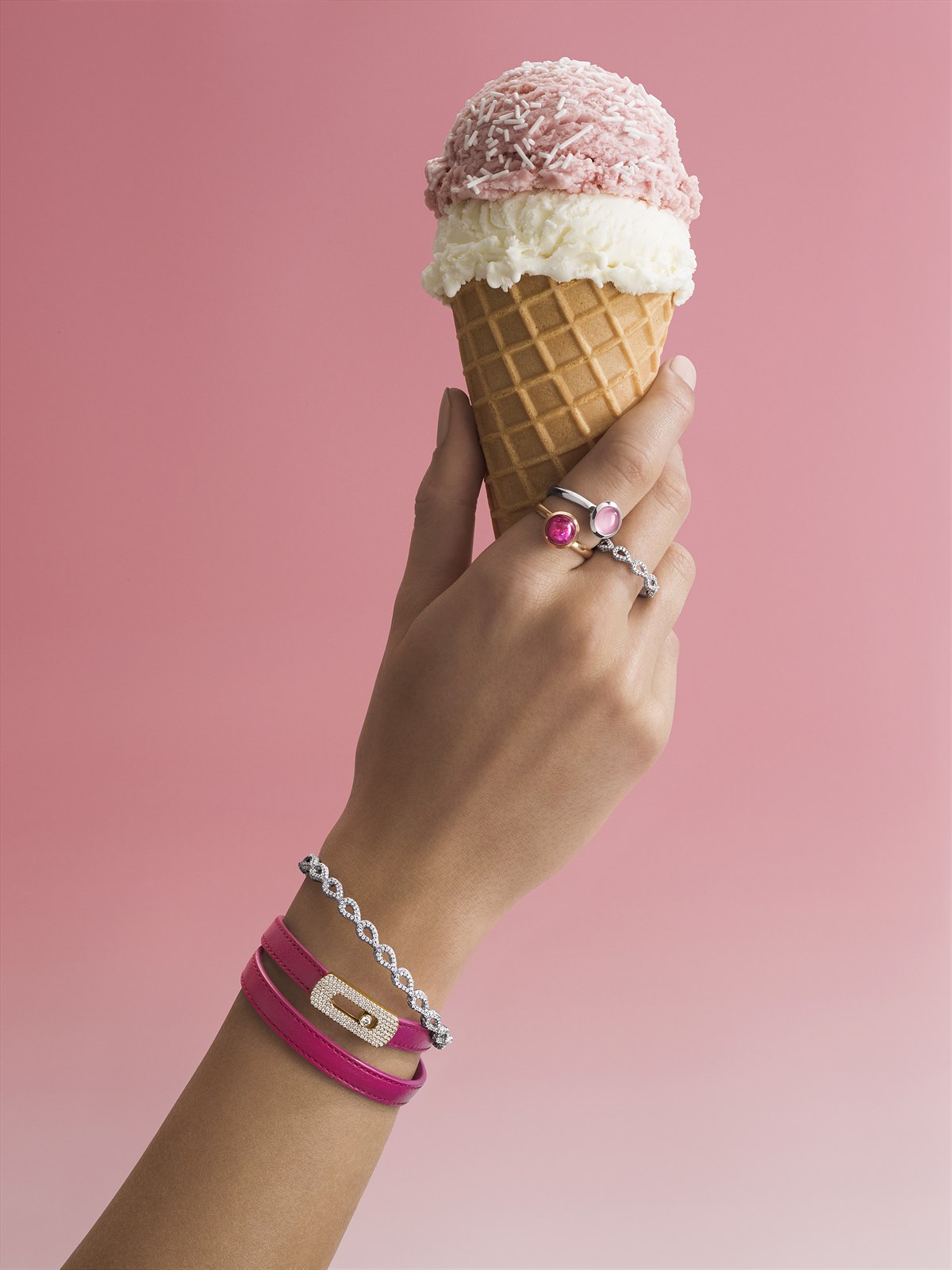 Bucherer_Summer_Model_2_0065_F2B_Sujet