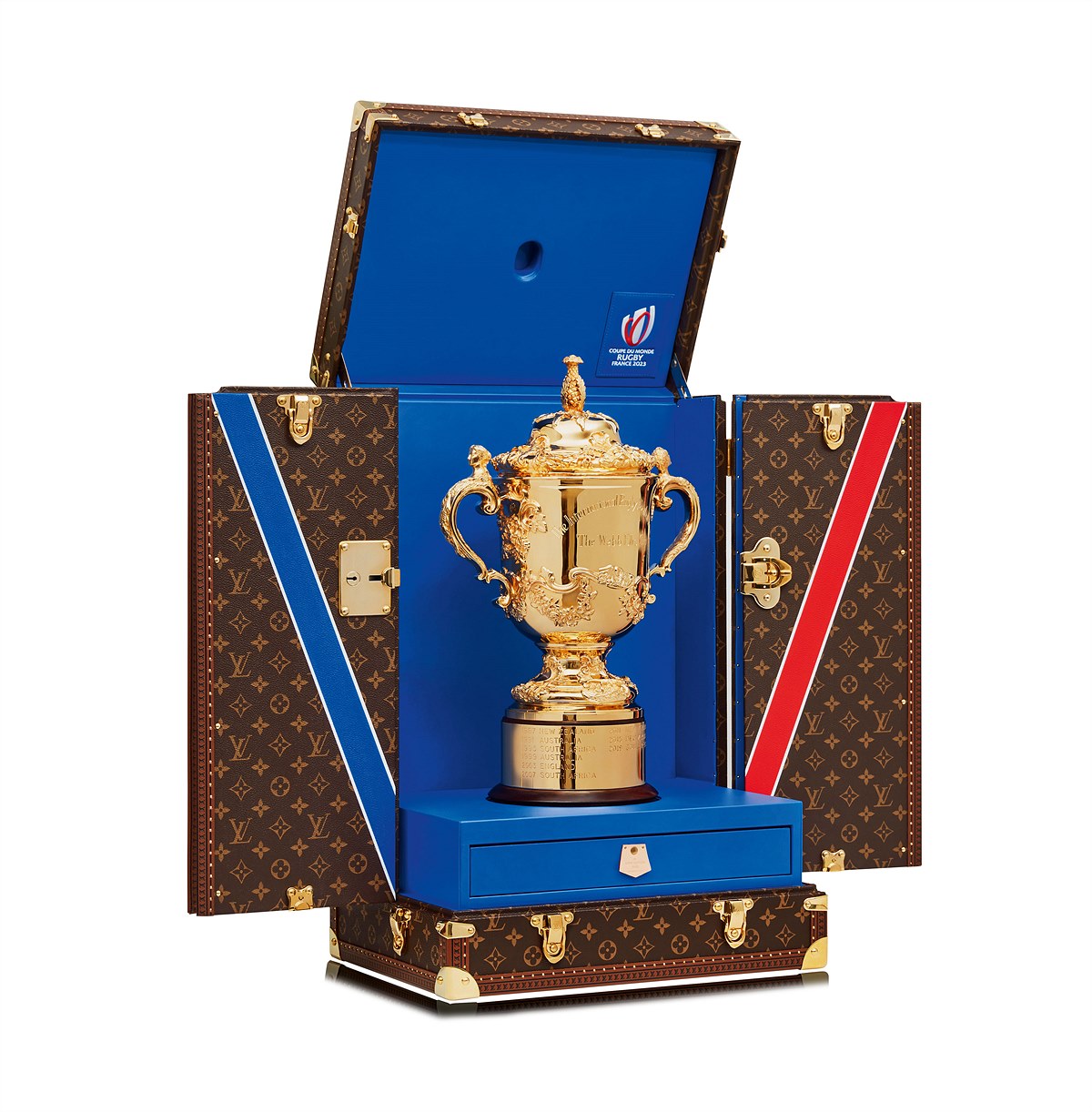 LV_ASSOULINE LOUIS VUITTON TROPHY TRUNKS (9)