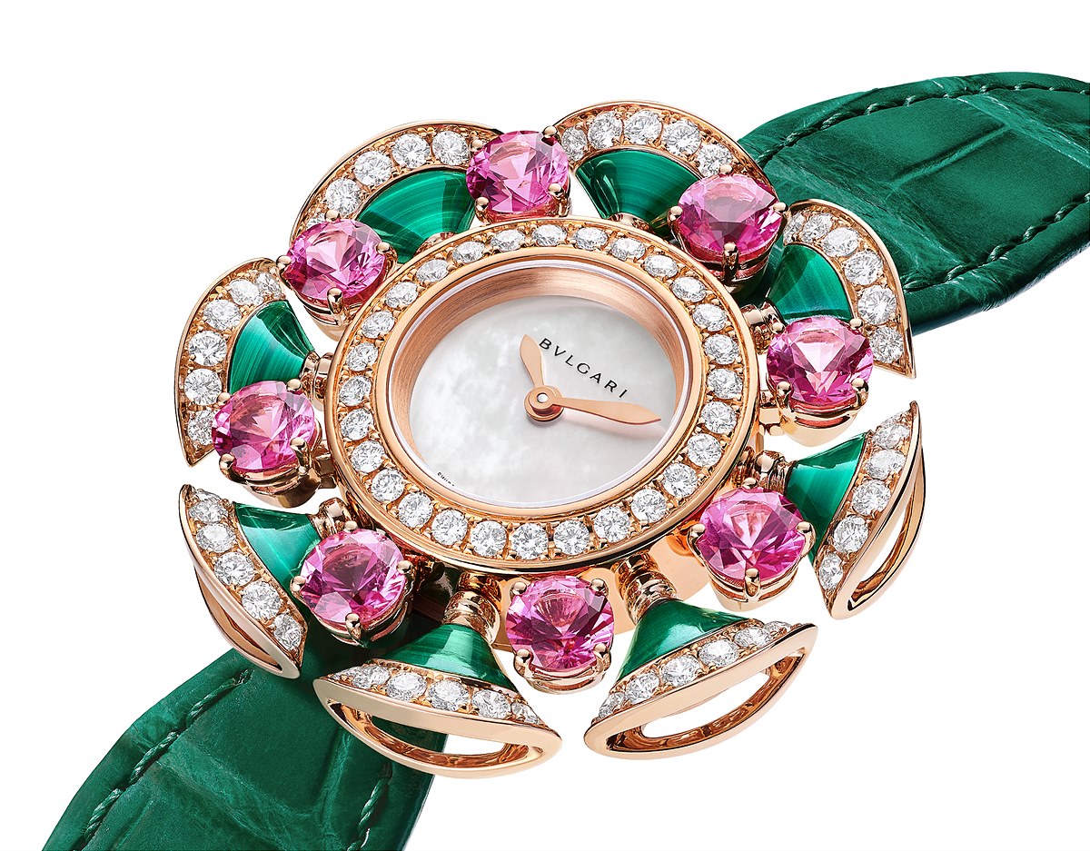 BVLGARI 2022_DIVAS DREAM MALACHITE & PINK TOURMALINE_103636_002