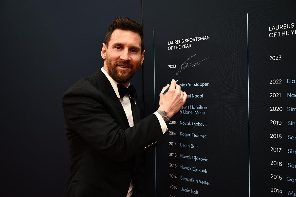 LV_Lionel Messi wears Louis Vuitton to win the 2023 Laureus Sportman of the Year Award (2)
