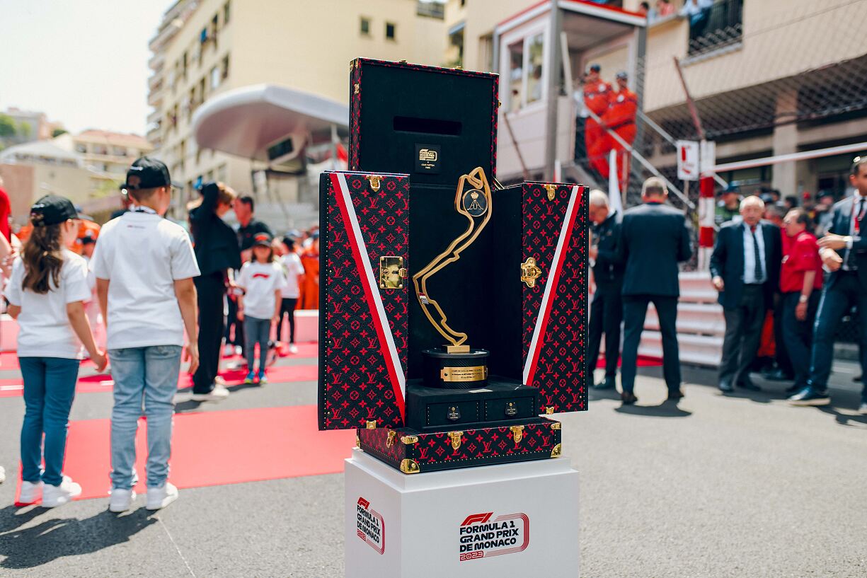 Louis Vuitton_Trophy Travel Case for the Formula 1 Grand Prix de Monaco_Prerace National Anthem Ceremony_Photographer Dorian Prost (3)