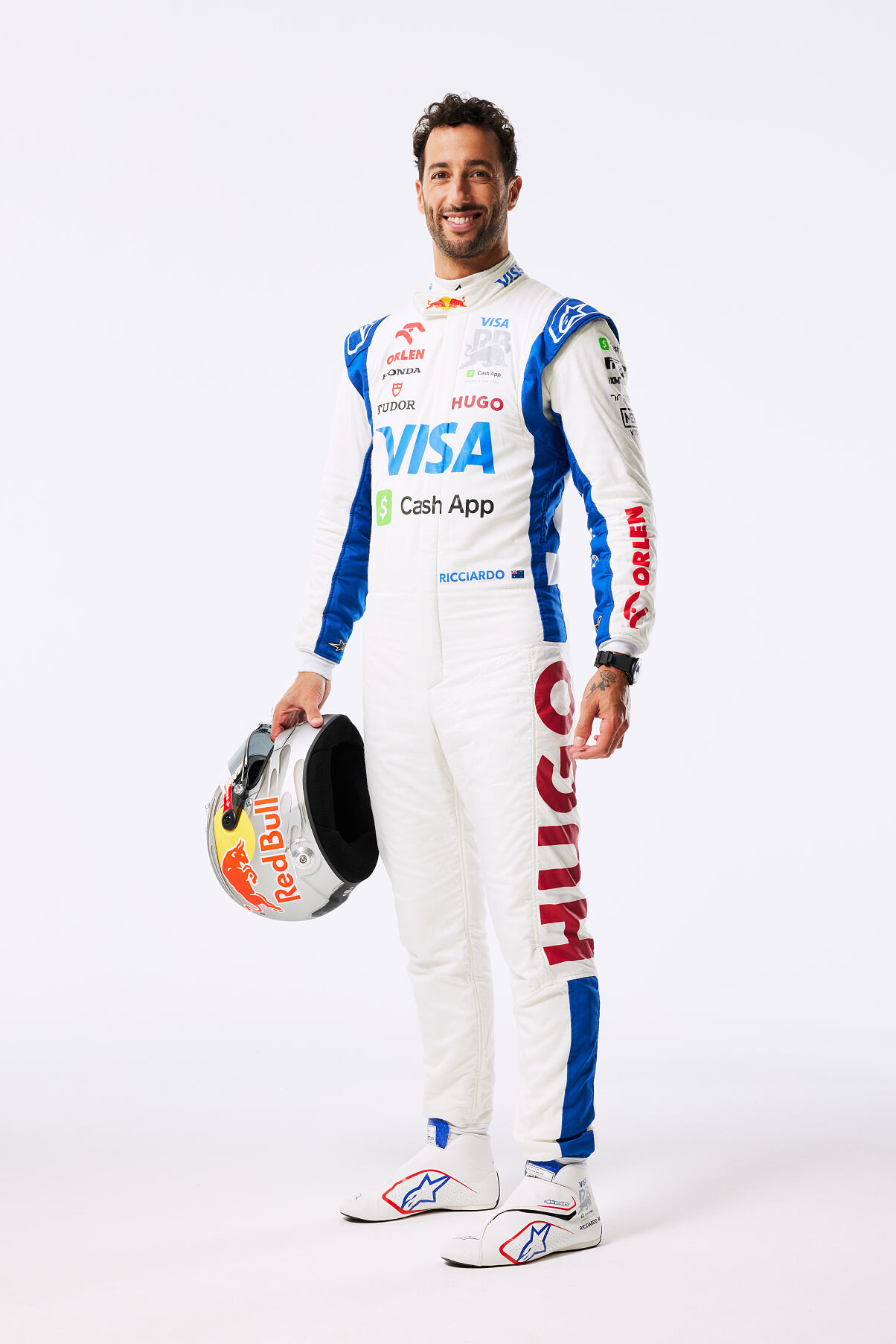 Daniel-Ricciardo-Watch-Helmet