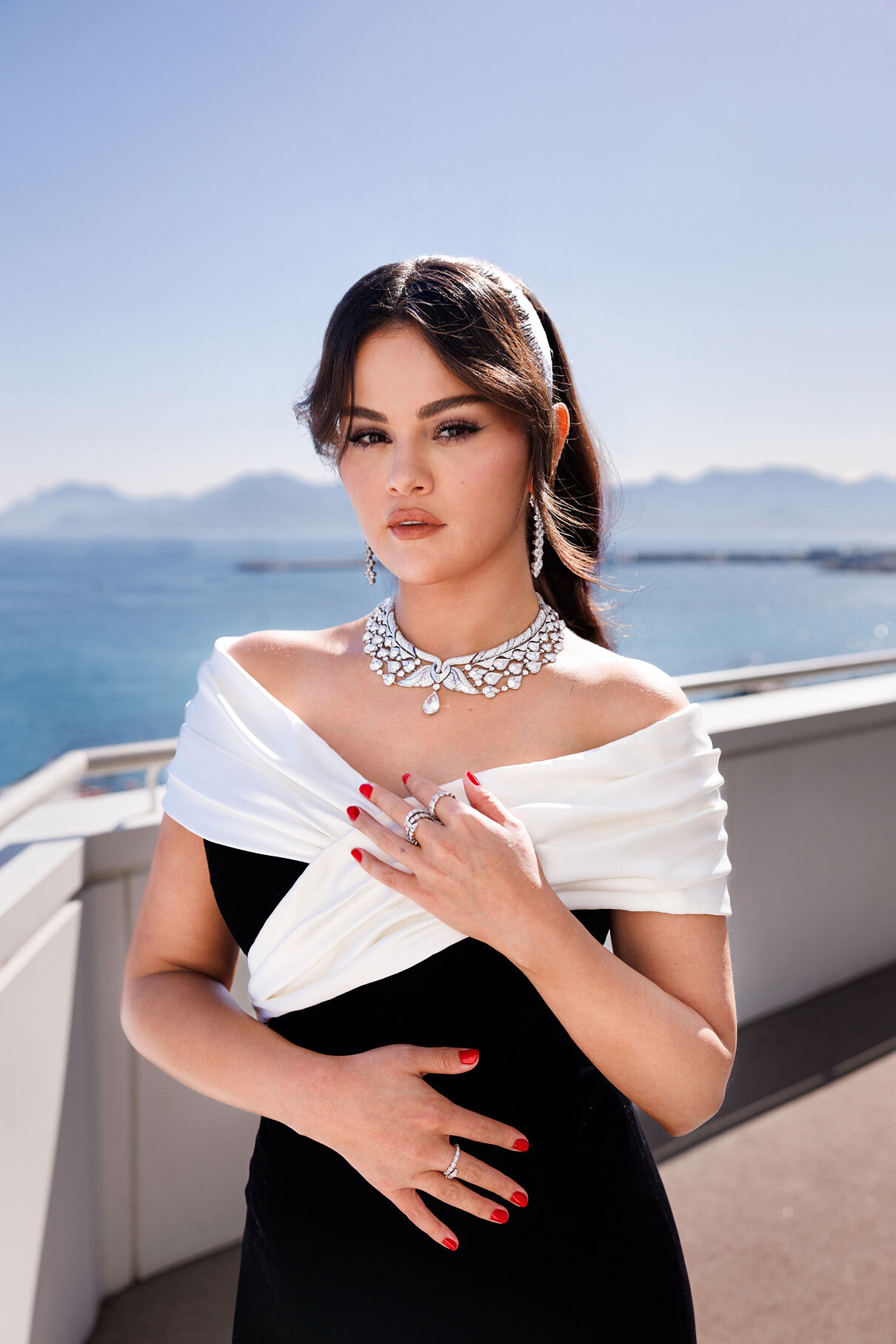 Bvlgari_Cannes Film Festival 2024_Selena Gomez_Backstage Portraits_Credit German Larkin (1)