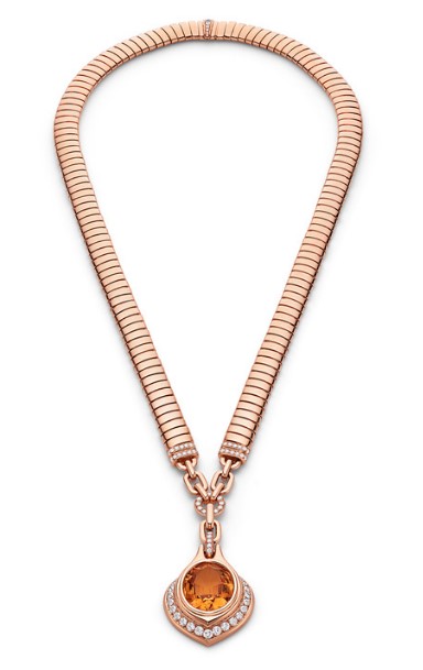 Bvlgari_High Jewellery Tubogas-Collier aus Roségold mit 1 ovalem orangefarbenen Topas (29,16 ct) und Diamant-Pavé (3,35 ct)