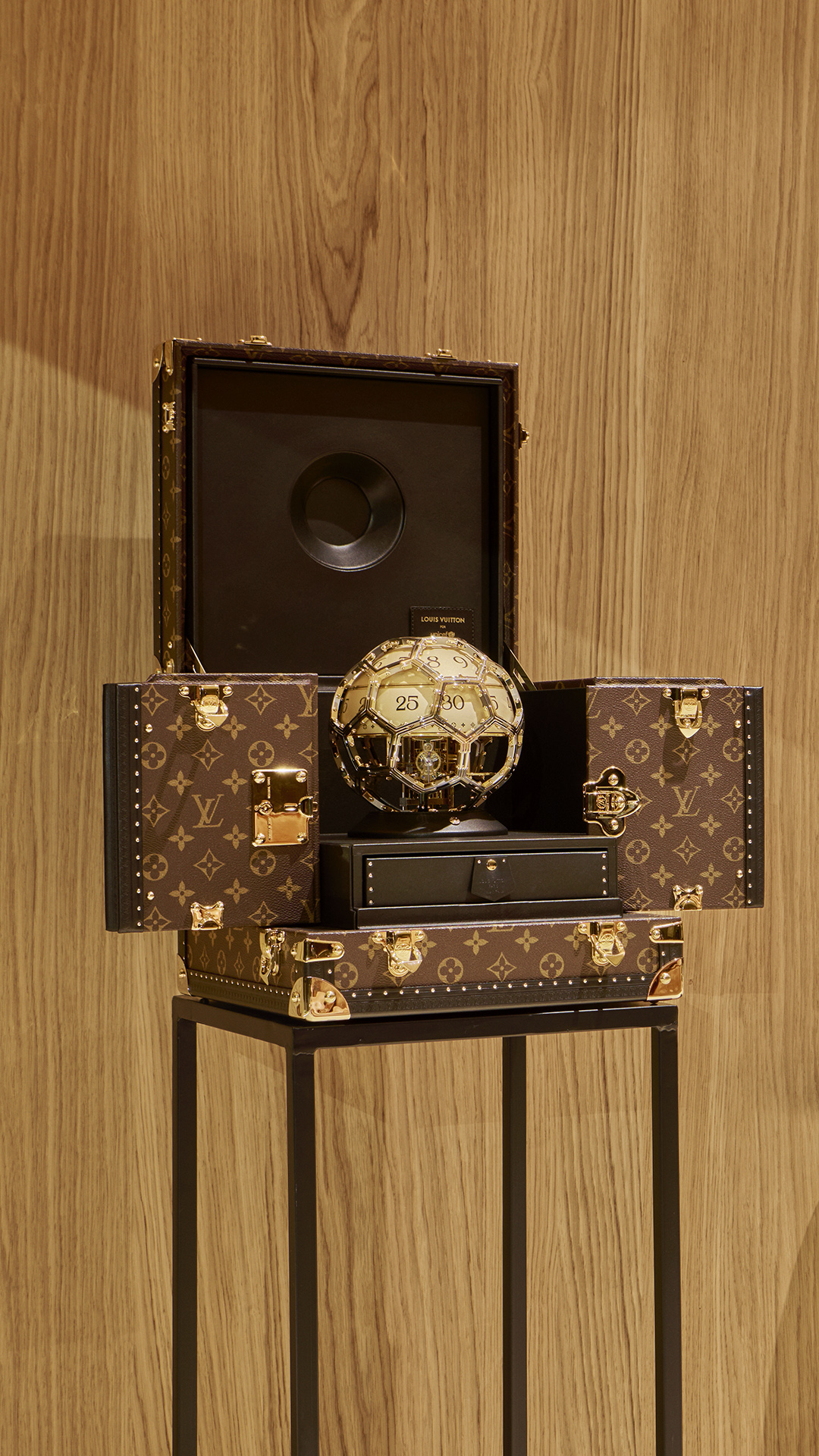 LOUIS VUITTON TIME OBJECT IN SUPPORT OF LOUIS VUITTON for UNICEF